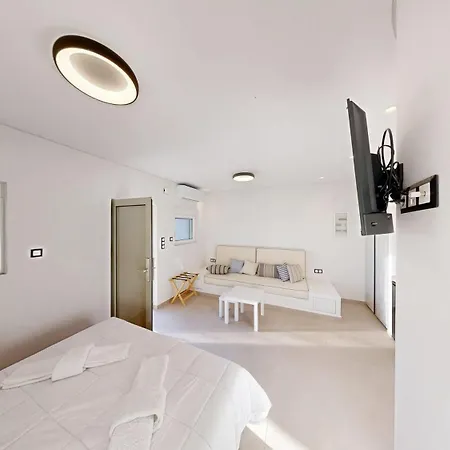 Villa Okto *